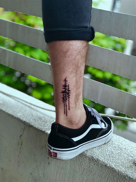 leg tattoos men small|cool simple leg tattoos.